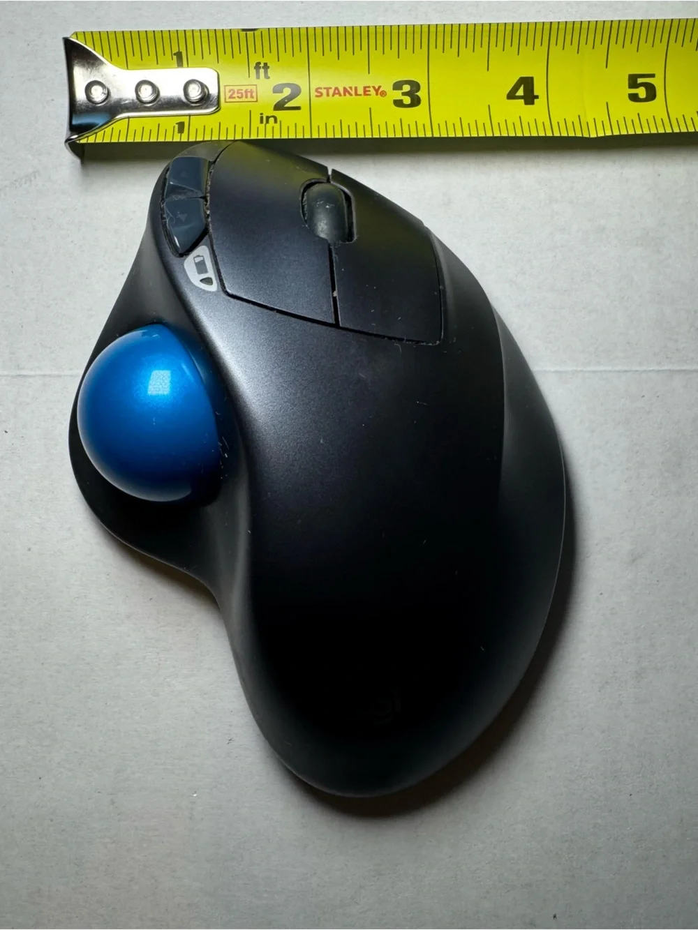 Logitech M570 Wireless Ergonomic Trackball Mouse